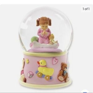 NIB:Bedtime Prayers Girl Rotating Water Globe by San Francisco Music Box Company